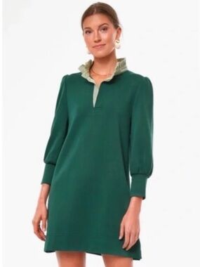 Tuckernuck Pomander Place Sage and Dark Green Contrast Collar Top